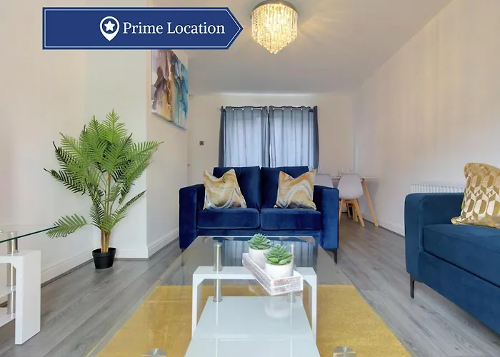 Voguish 3Br Home In Huyton