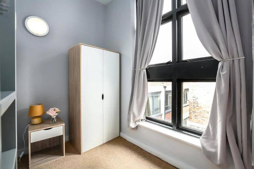 Stunning Mezzanine In The Heart Of Liverpool! Apartment