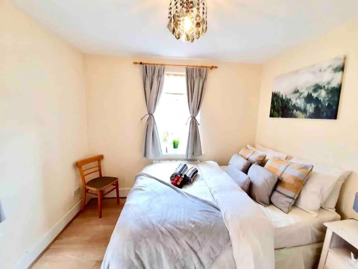 Centre Georgian Quarter Two-bedroom Apartment Liverpool
