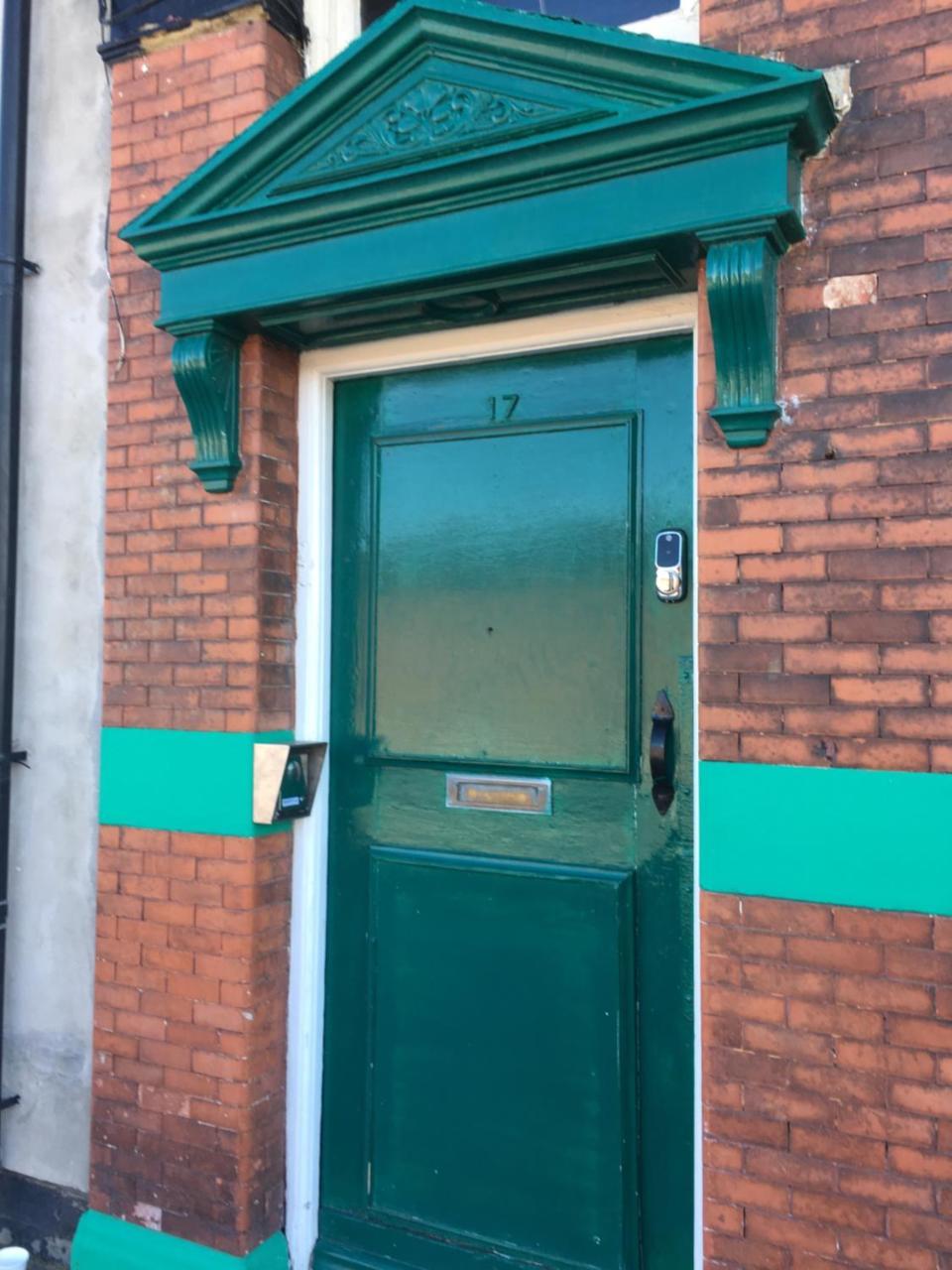 O'tooles - Council Only Guest house 2*