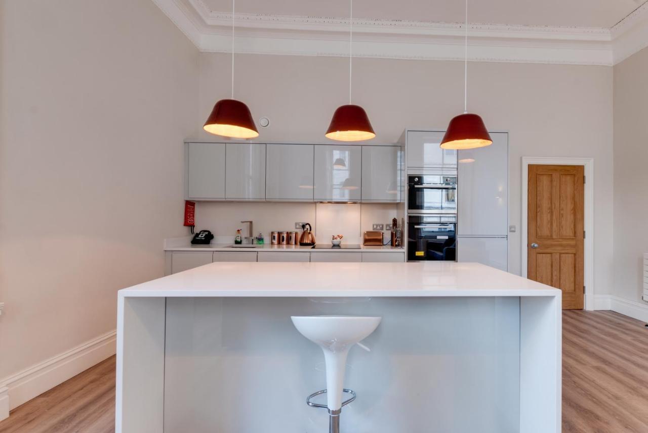 Aparthotel 1 Water Street 5*