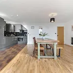 Host & Stay - Belvidere Church