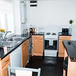 The Beeches Apartment Liverpool By Seren Property
