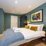 Charming Rest In Liverpool