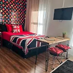 J&W Apartments With Free Parking