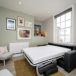 Lennon\'S Place Sleeping 5 Guests