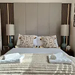 1 Bedroomed Apartment In Liverpool Sleeps 4
