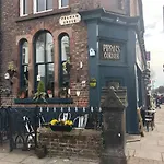 Lark Lane Rooms