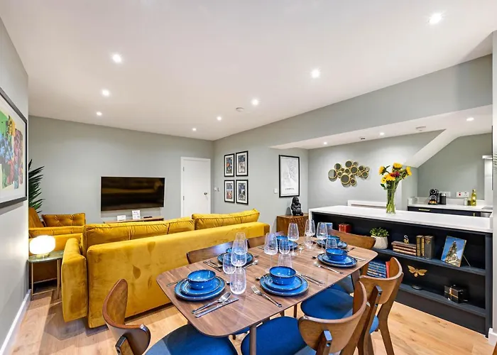 Host & Stay - Catharine Quarters