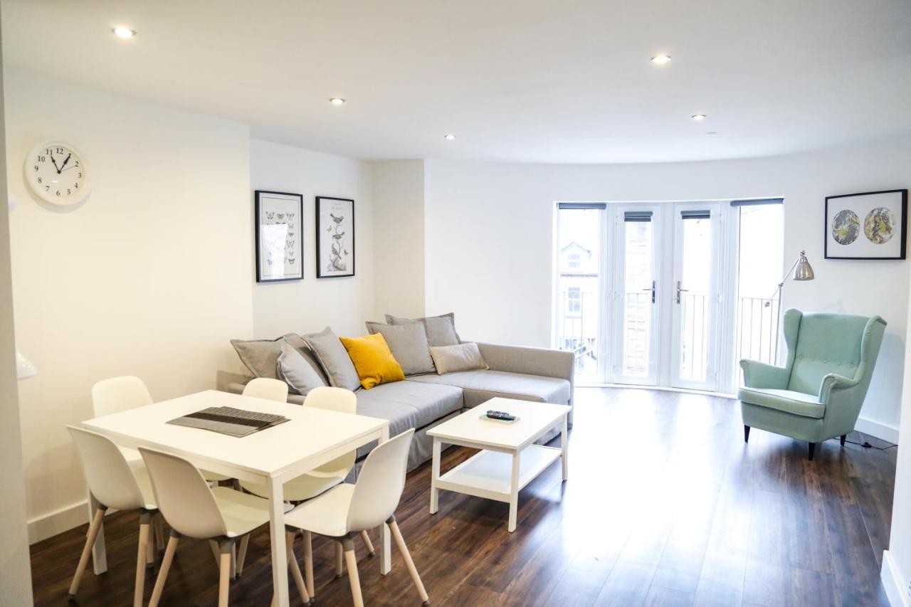 Apartment L1 Boutique By Happy Days Liverpool