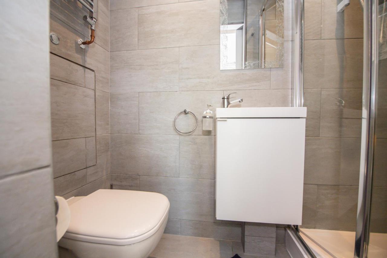 Five Seasons - Modern Near Anfield * Liverpool