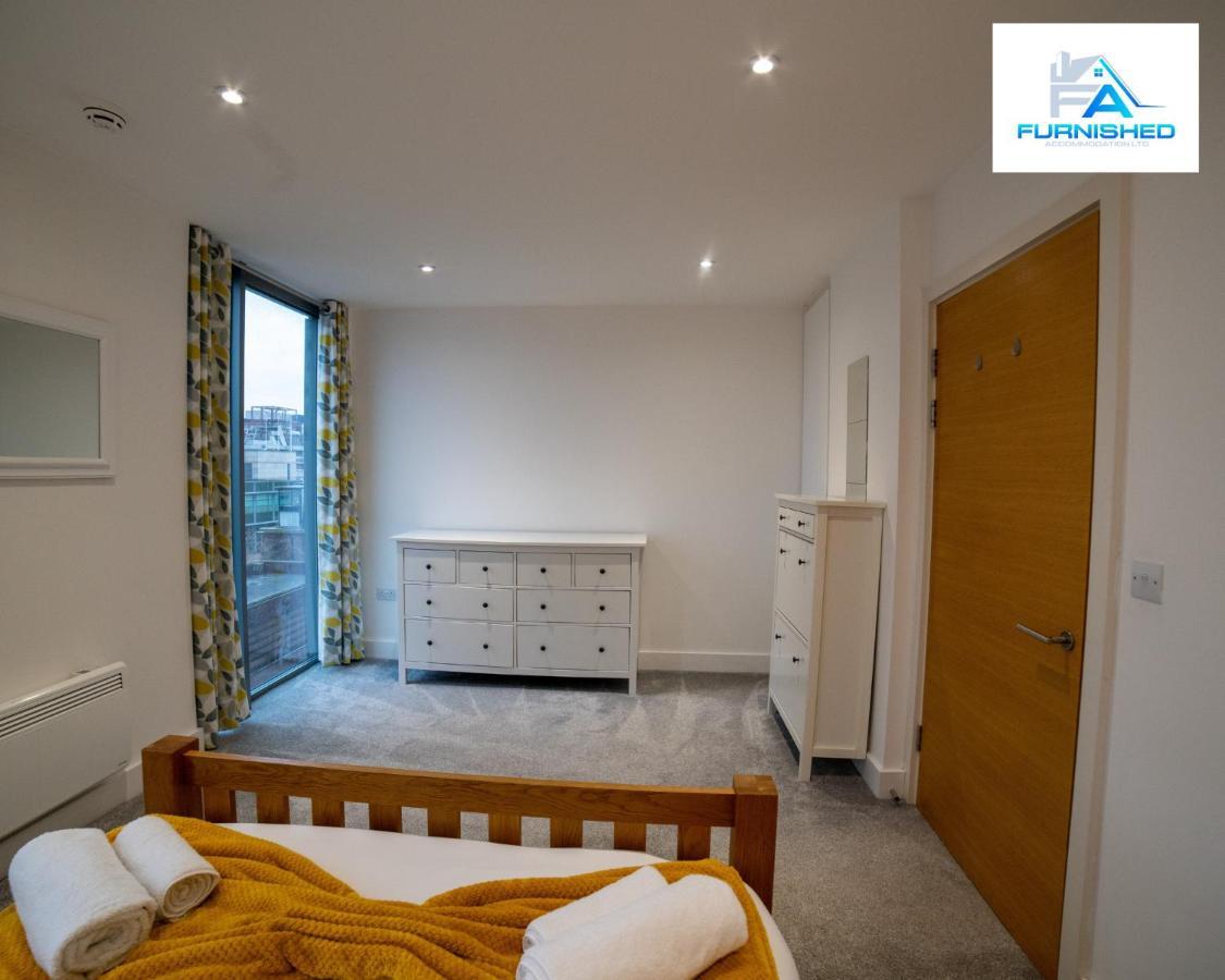 Long Business By Furnished - Free Parking - Wifi Liverpool