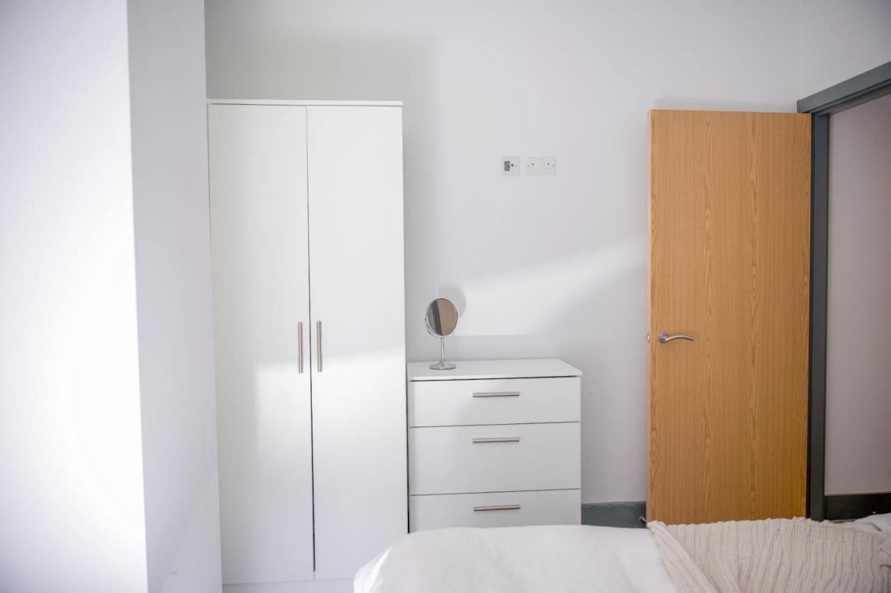 8 Water St Apartment