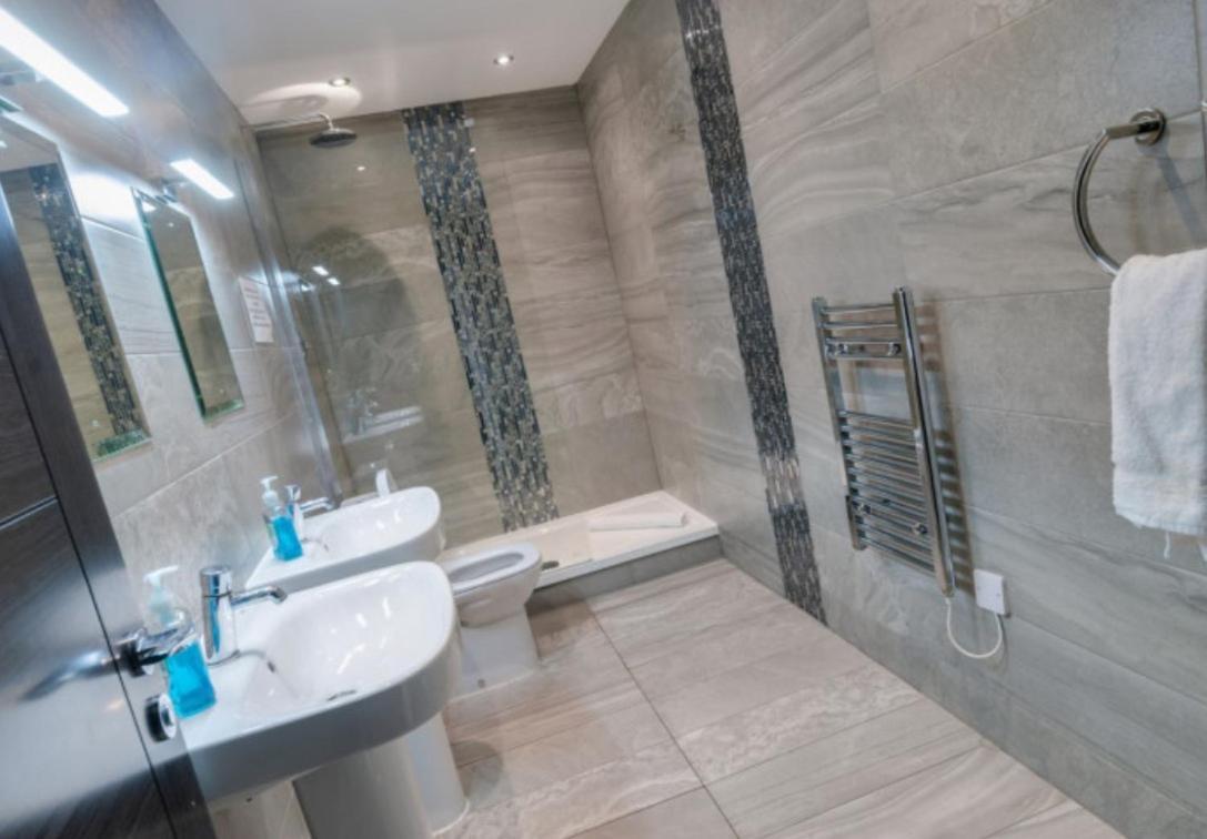 Temple Court Cavern Quarter By Happy Days Apartment Liverpool