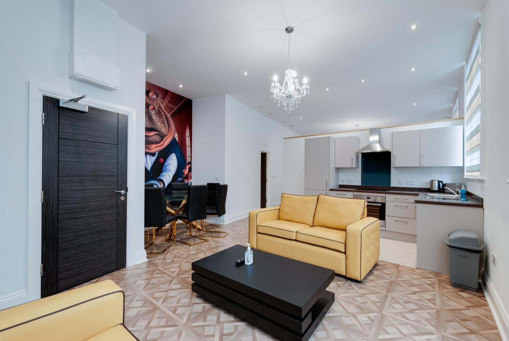 Apartment Temple Court Cavern Quarter By Happy Days Liverpool