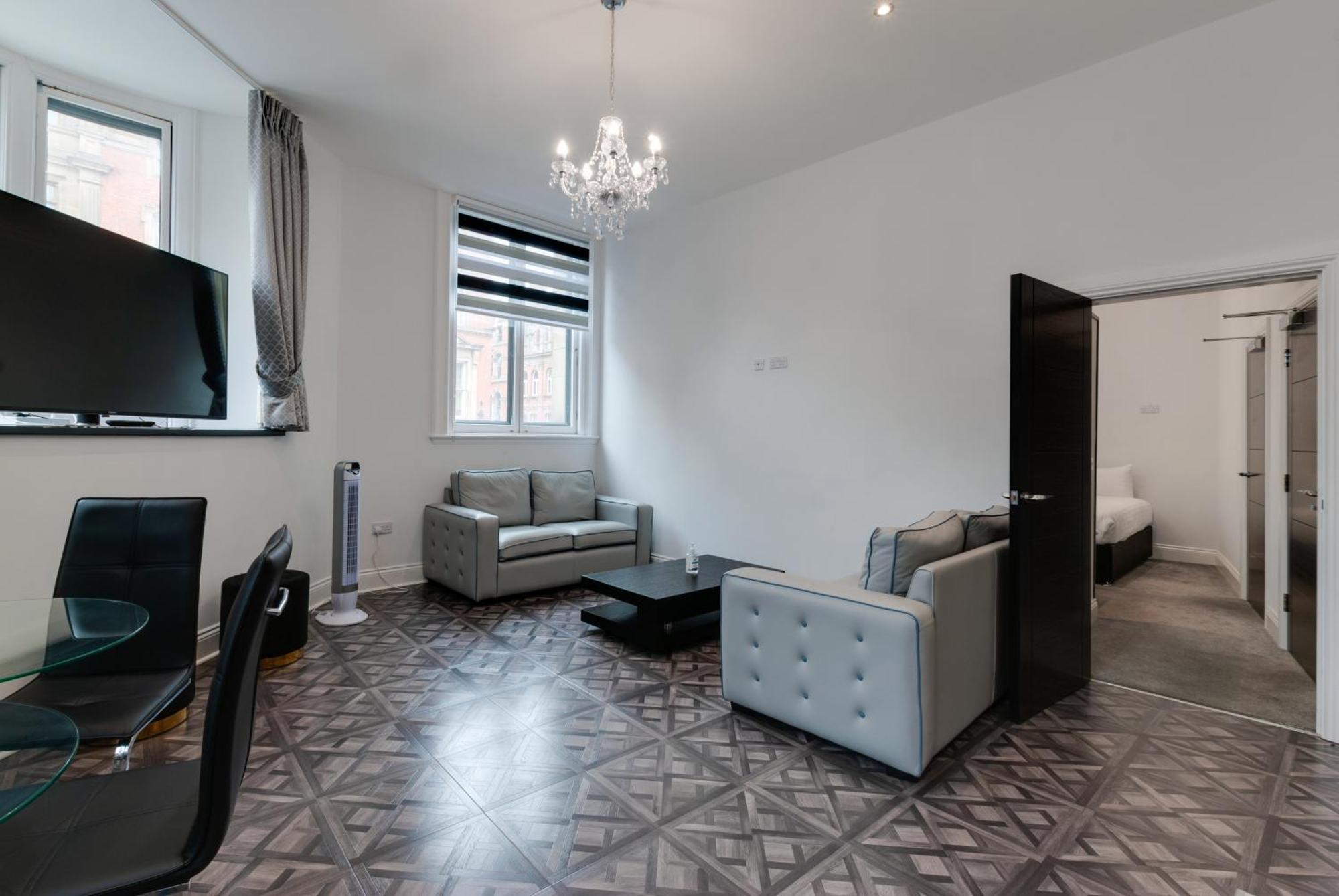 Temple Court Cavern Quarter By Happy Days Apartment *