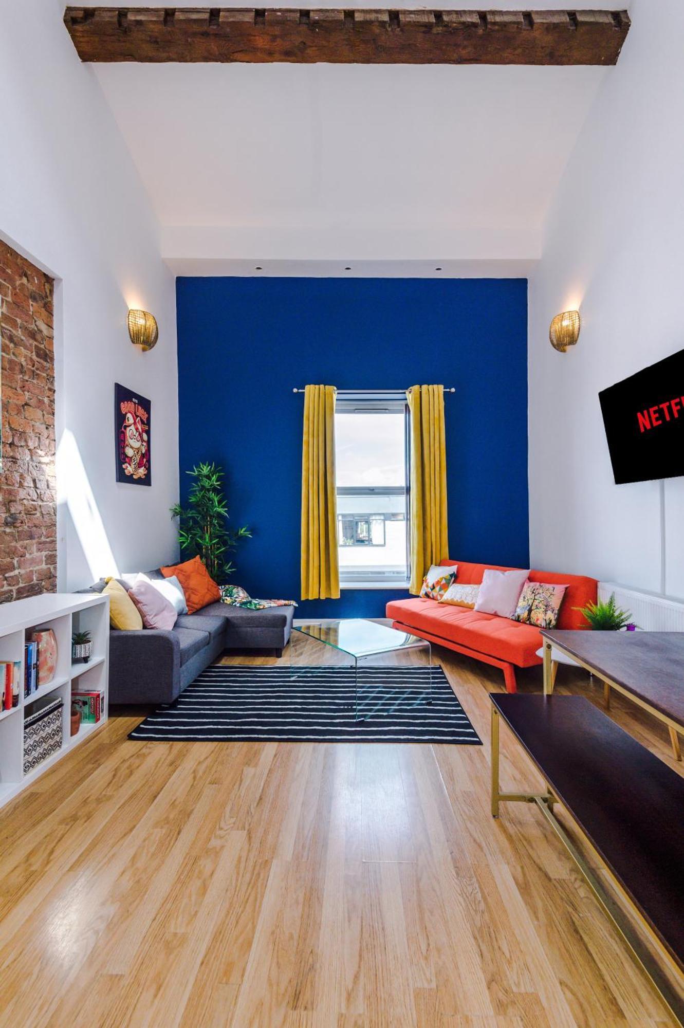 Large Duplex In Centre! Lime Street! Football! Ideal For Stag And Hen Do Stays!