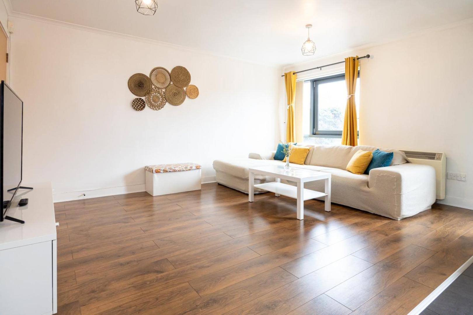 Apartment Guestready - Modern Retreat In *