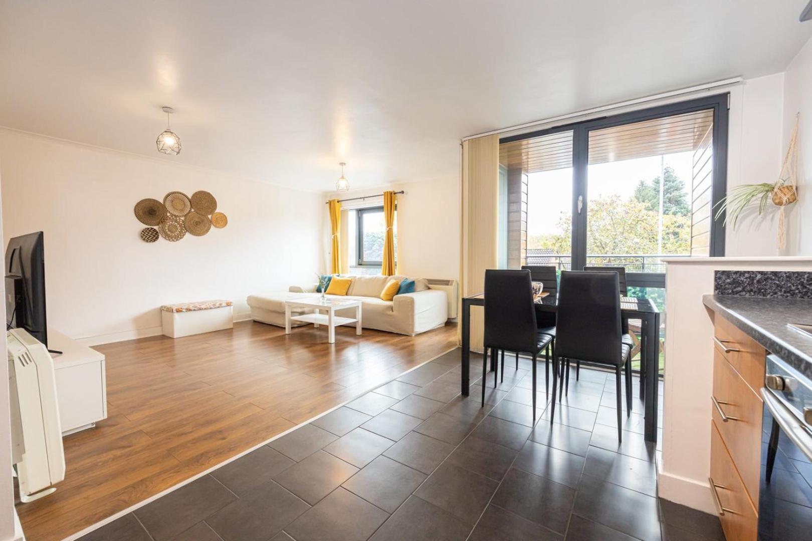 Apartment Guestready - Modern Retreat In Liverpool