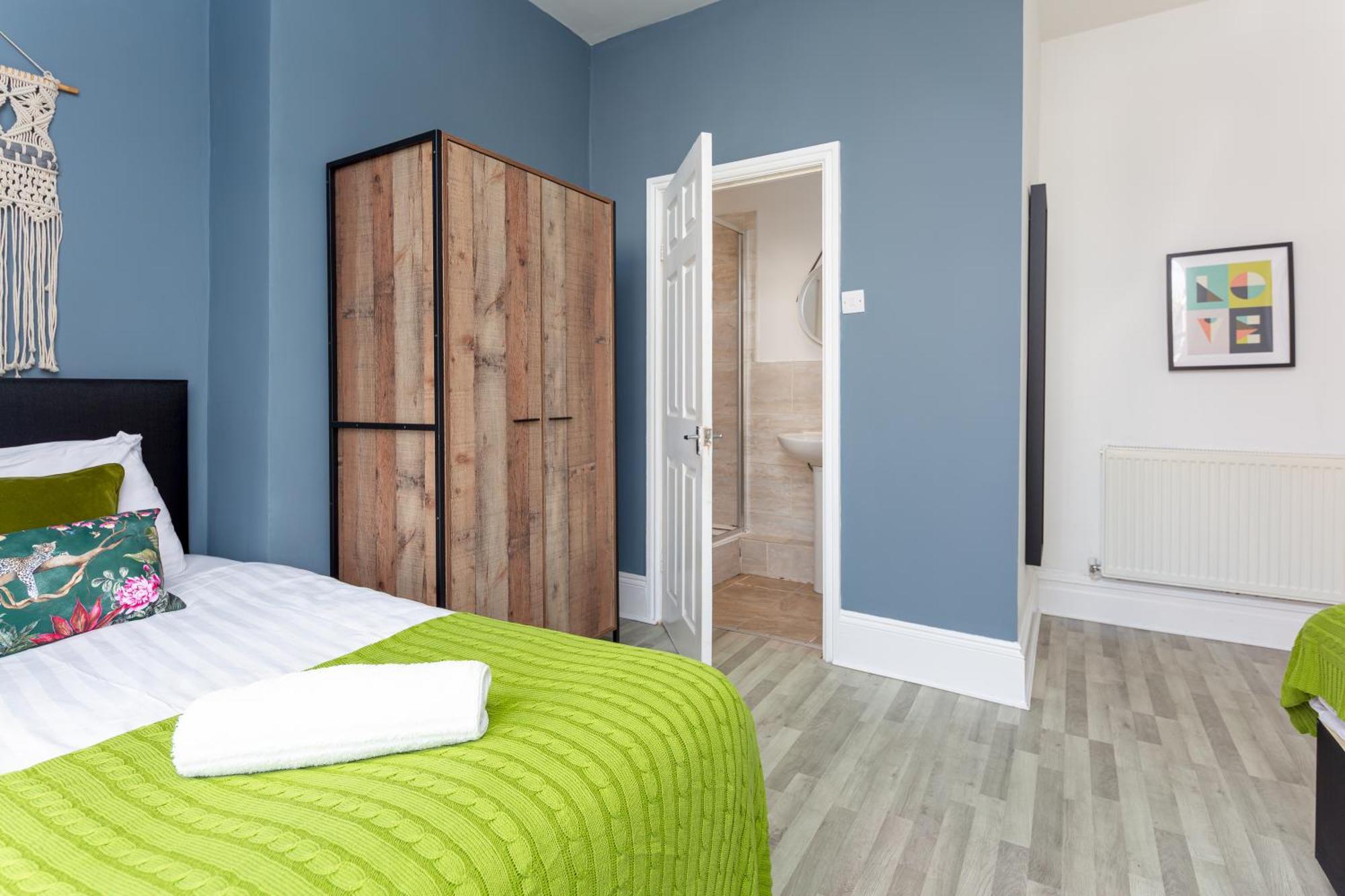 Edge Grove Retreat - Air Host & Liverpool