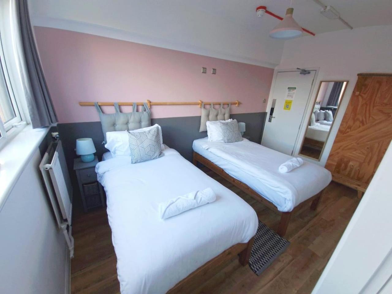 Hostel Malacuna