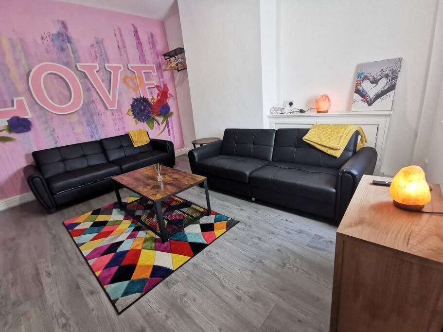 'the Nest' Liverpool, Netflix Liverpool