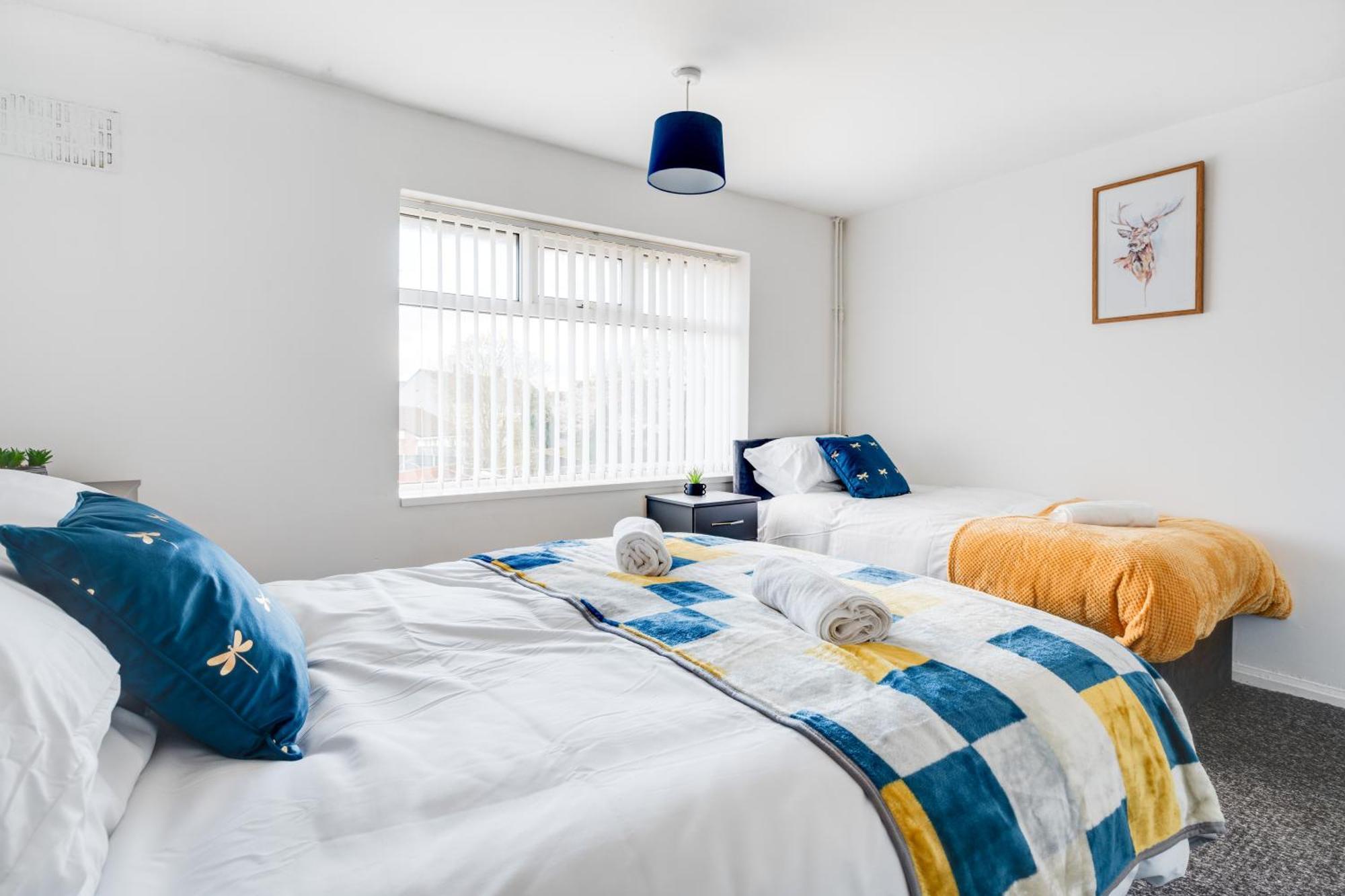 Apartment Large 3 Bedroom Free Parking