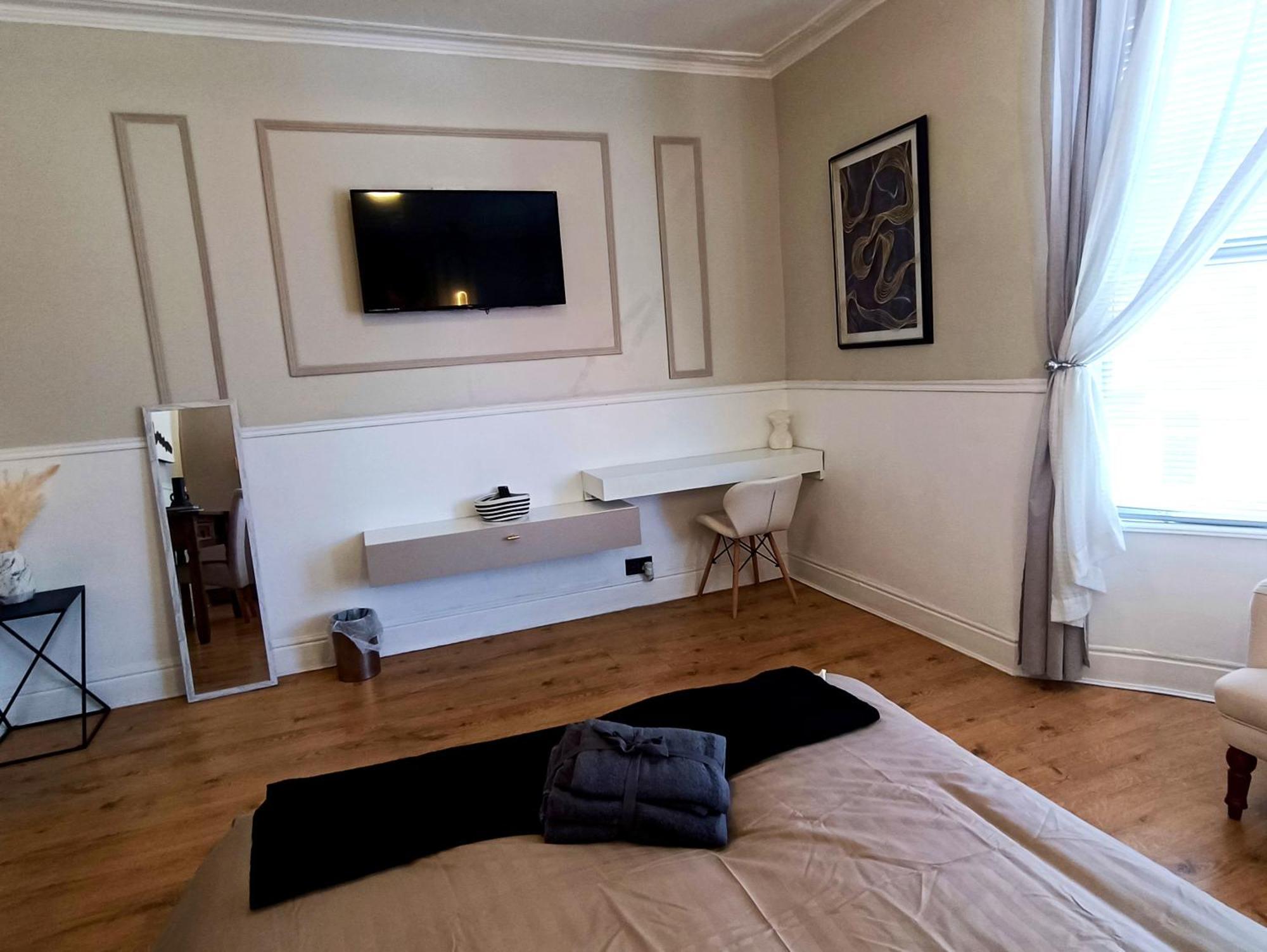 Nook House Homestay Liverpool