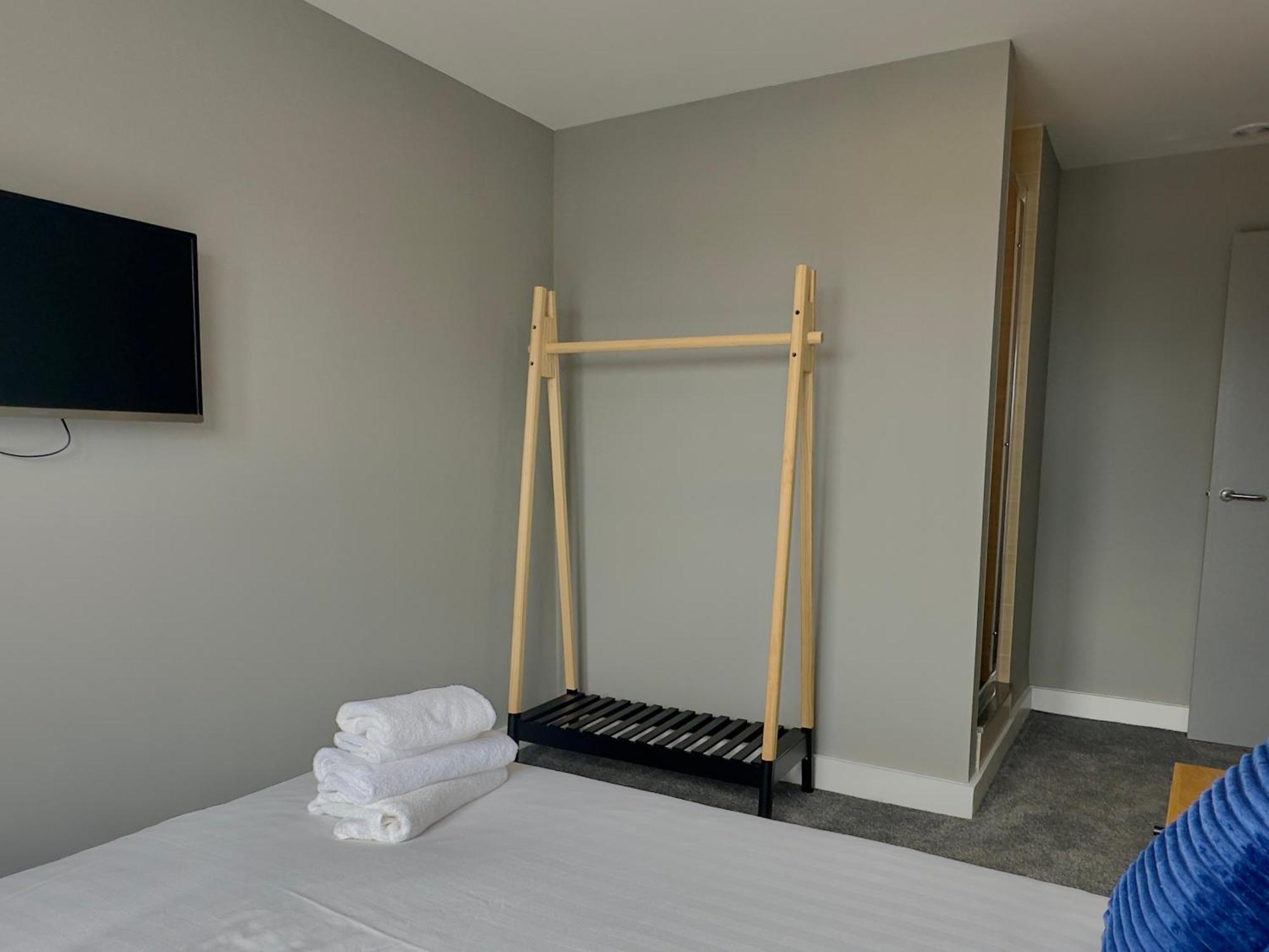 Apartment Monarchs Quay Arena By Happy Days *