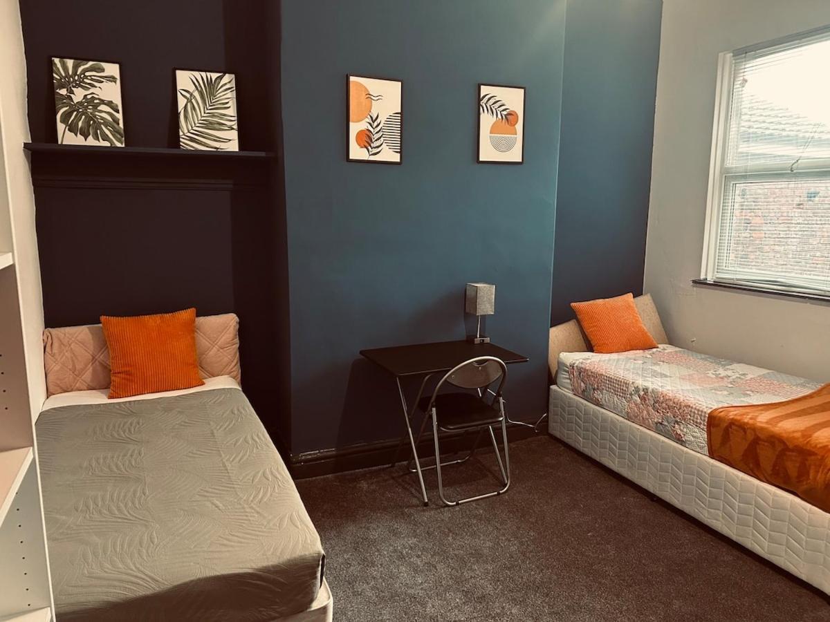 Apartment Cozy Large Sized 4 Bedroom Flat Liverpool