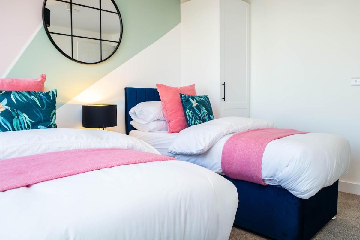 Oriel - - Free Parking - 6 Beds
