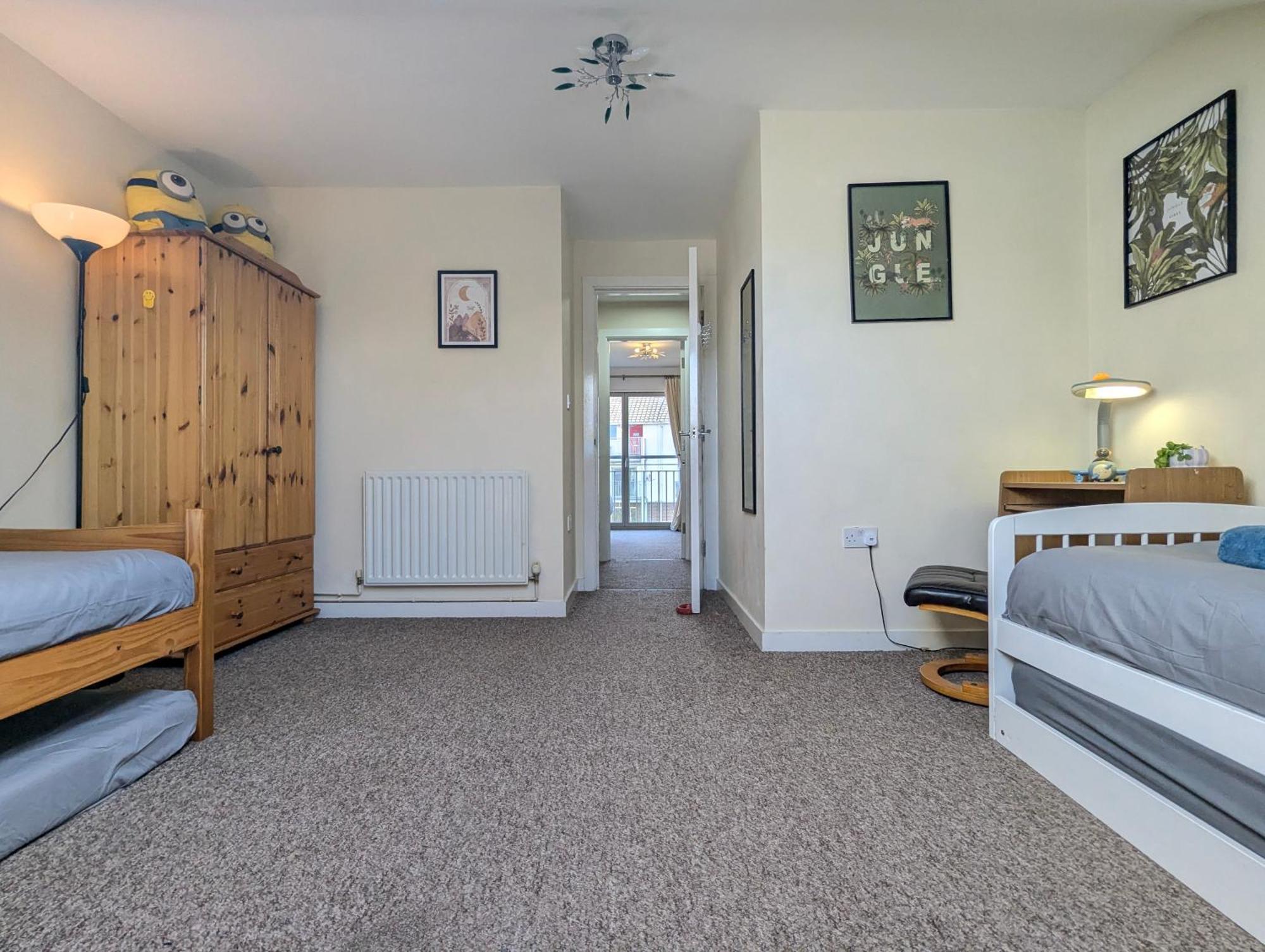Large 3-bedrooms House Near Centre Free Parking Holiday home