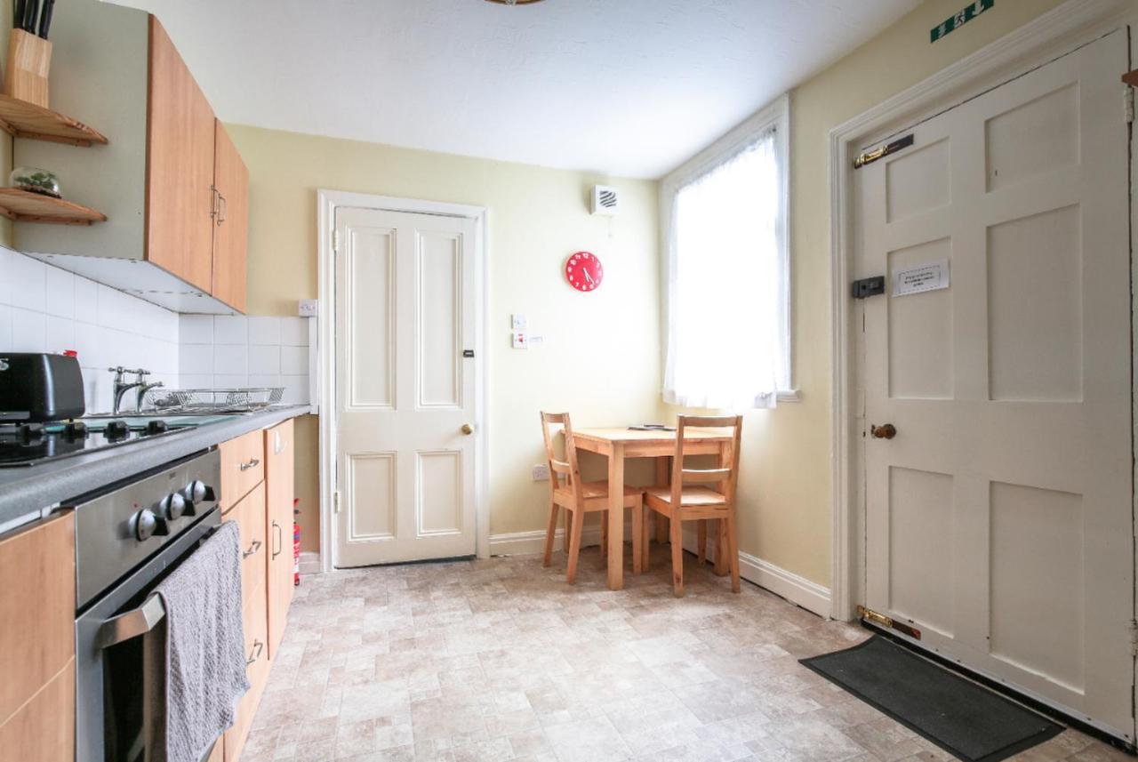 - Rodney Street Apartment