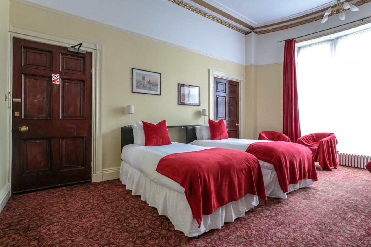 - Rodney Street Apartment