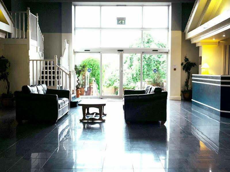 The Devonshire House