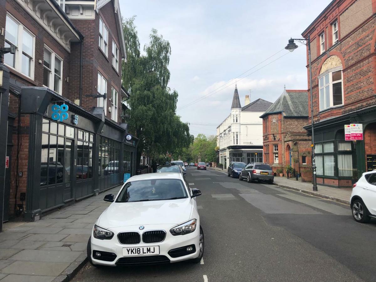 Lark Lane 2* Liverpool
