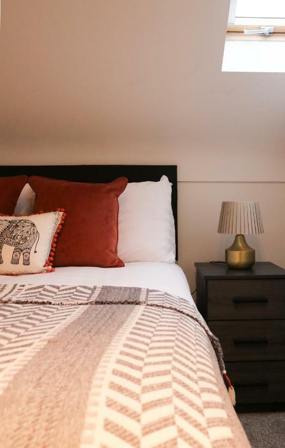 Woolton Apartment