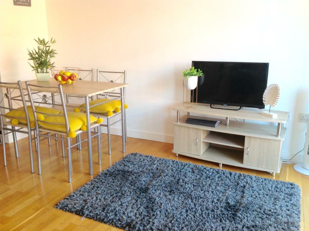 Air Host And Clean - Manhattan Place With Free Underground Secure Parking Apartment *
