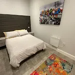 Kempston Suites Liverpool Apartment 8