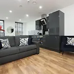 Concert Square Apartments By Happy Days
