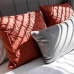 Host Liverpool - Anfield Stadium Home, Cozy House For Family