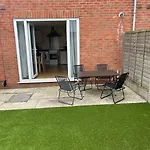 Lfc Air B&B
