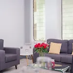 8 Water St
