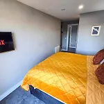Brand New Luxury Home By City Superhost