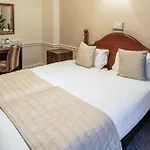 Adelphi Hotel