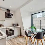 Central Liverpool Retreat