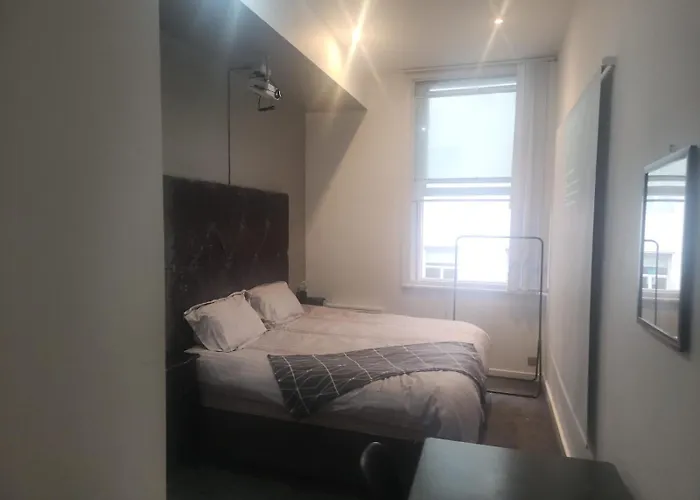 L2 Luxury Living