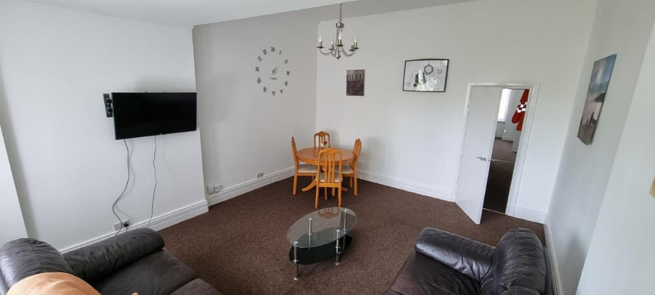 No 3 At Ivanhoe - 1 Bed Near Sefton Park And Lark Lane Apartment