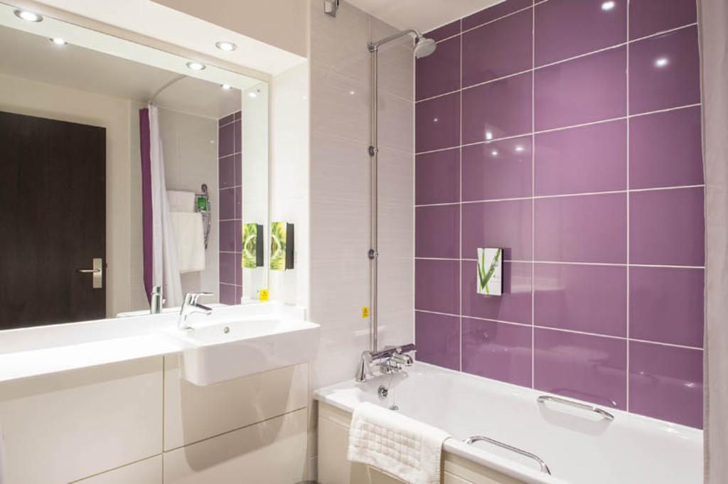 Premier Centre - Moorfields Hotel 3*