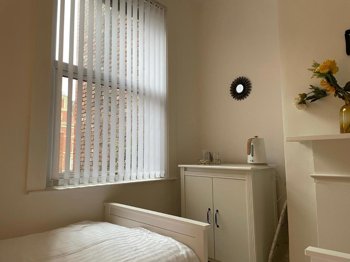 Citystays With Free Parking * Liverpool